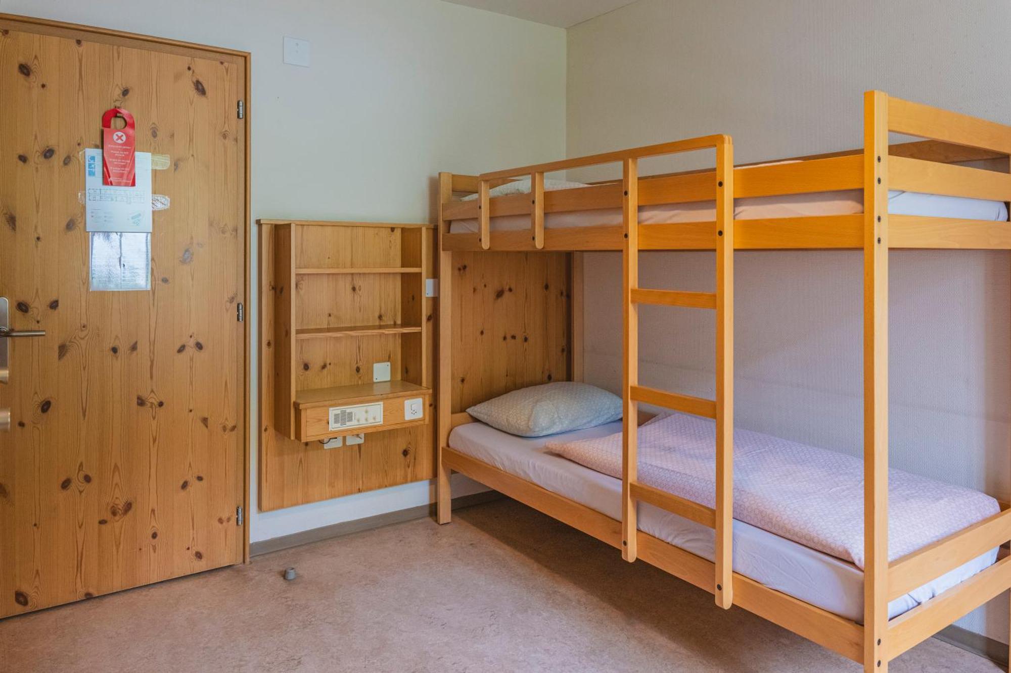 Davos Youth Hostel Kültér fotó