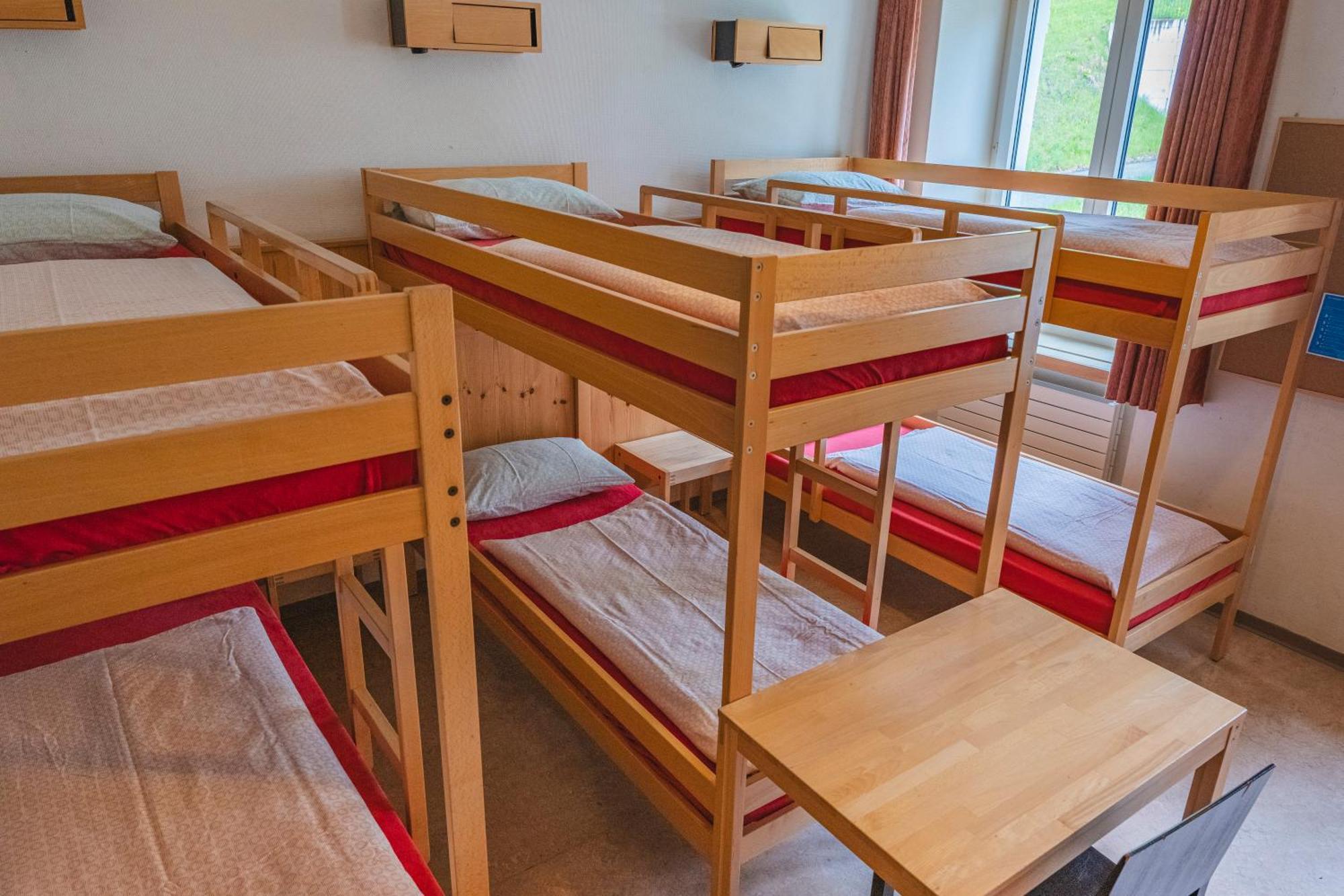 Davos Youth Hostel Kültér fotó